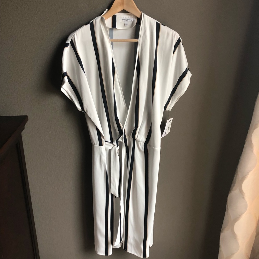 Equipment Femme Leonce Stripe Wrap Dress V Neck - Picture 5 of 8